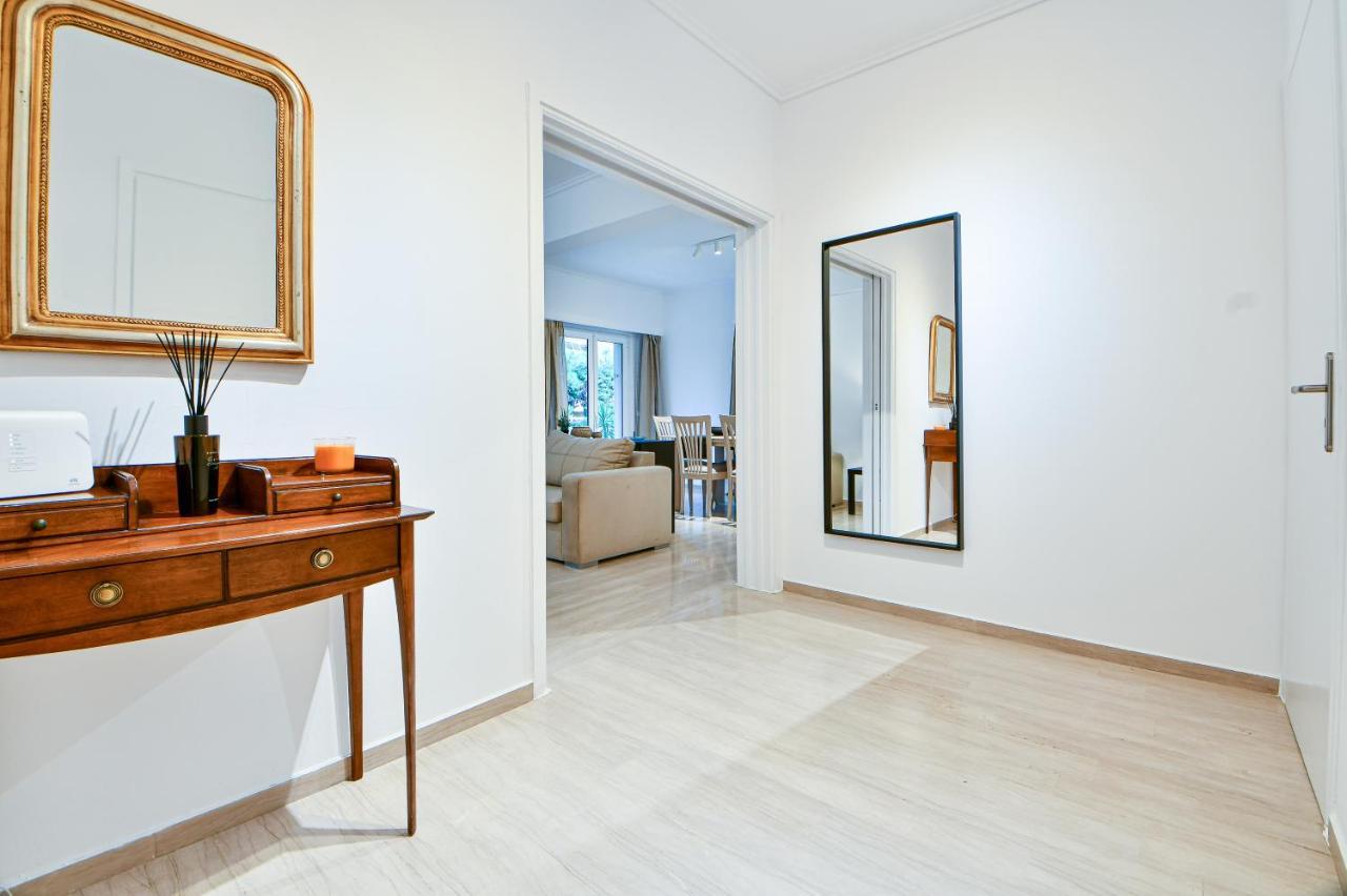 Boutique77 Luxury Apartment Athens Ngoại thất bức ảnh