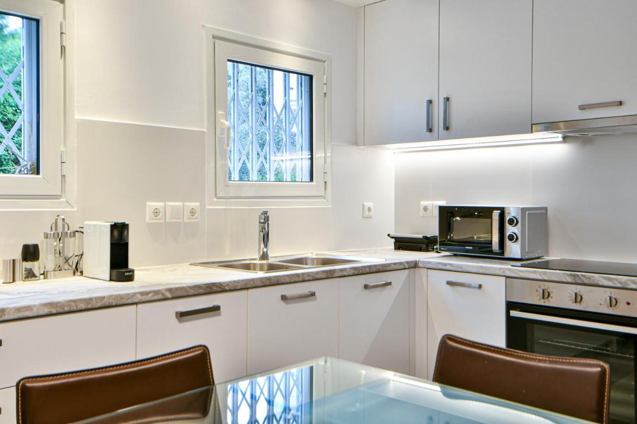 Boutique77 Luxury Apartment Athens Ngoại thất bức ảnh