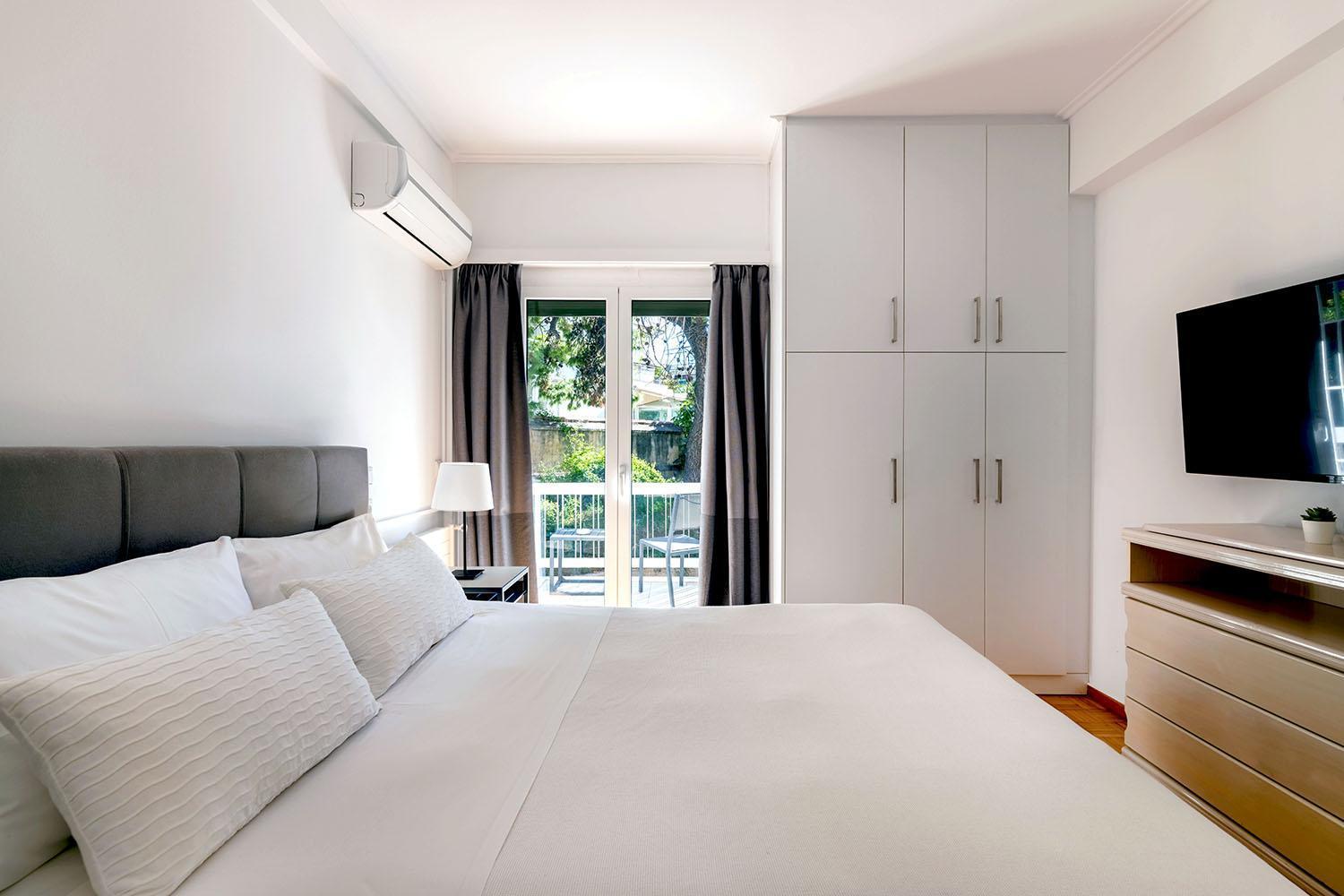 Boutique77 Luxury Apartment Athens Ngoại thất bức ảnh